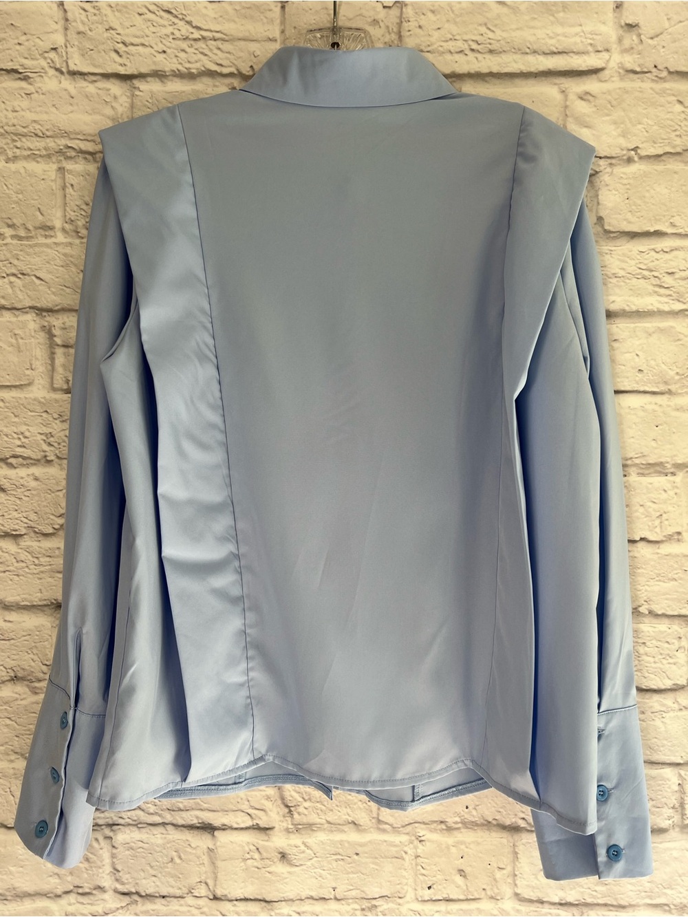 Women’s Light Powder Blue Ruffle Button Front Collared Blouse Size L - Picture 5 of 10